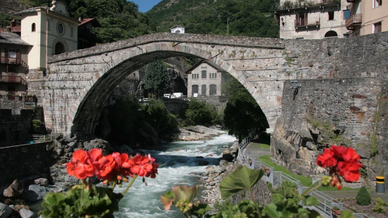 Photo of Outdoor in Pont-Saint-Martin