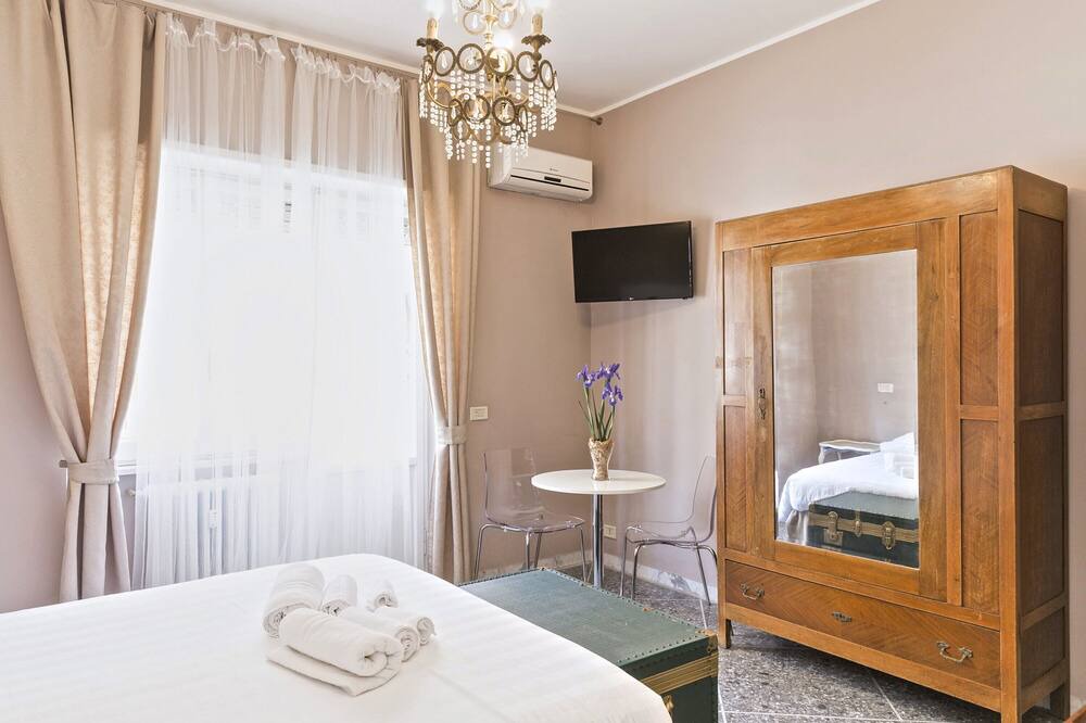 Photo of Bedroom in Quartiere XXVIII Monte Sacro Alto