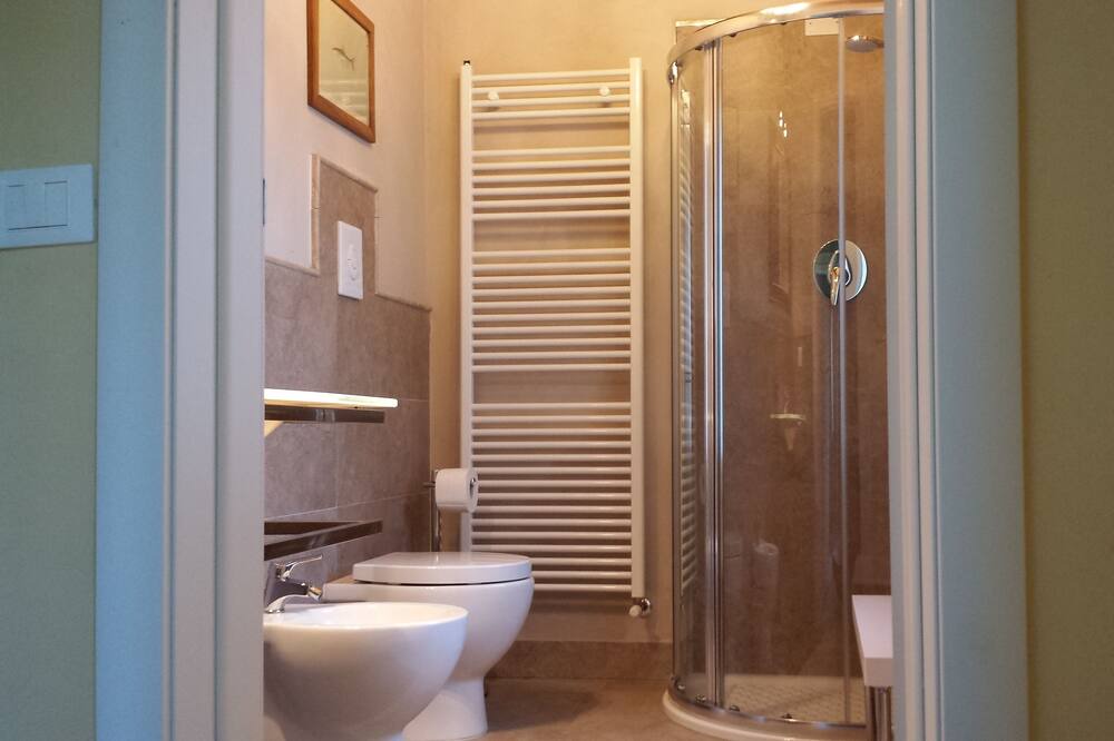Photo of Bathroom in Voghenza