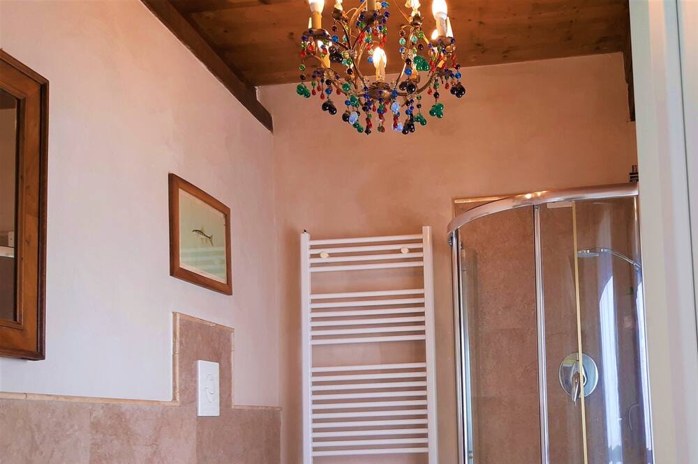 Photo of Bathroom in Voghenza
