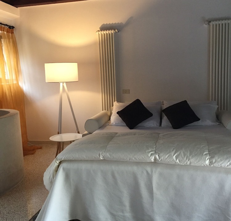 Photo of Bedroom in Sandra