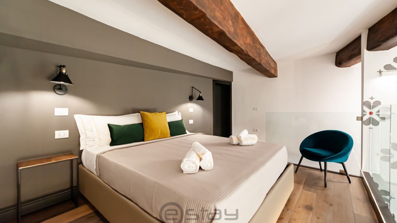 Photo of Bedroom in Historic Castle District