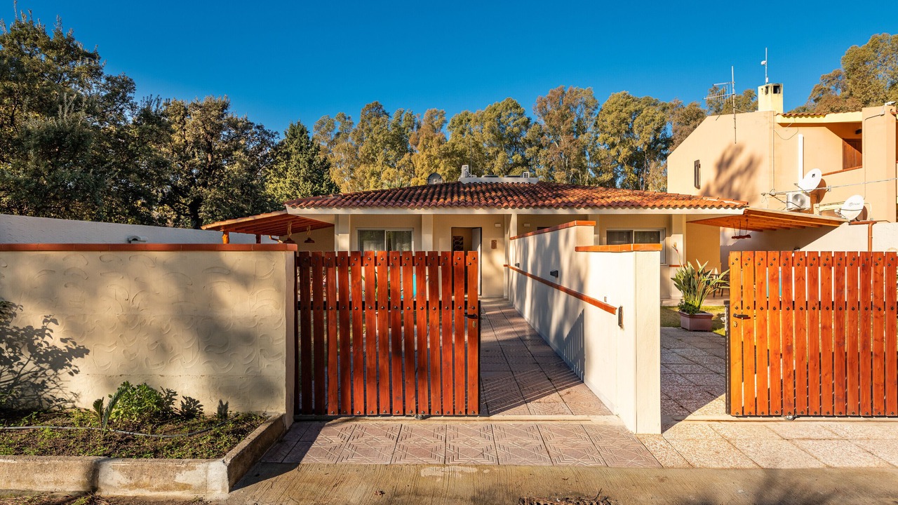 Photo of Outdoor in Geremeas