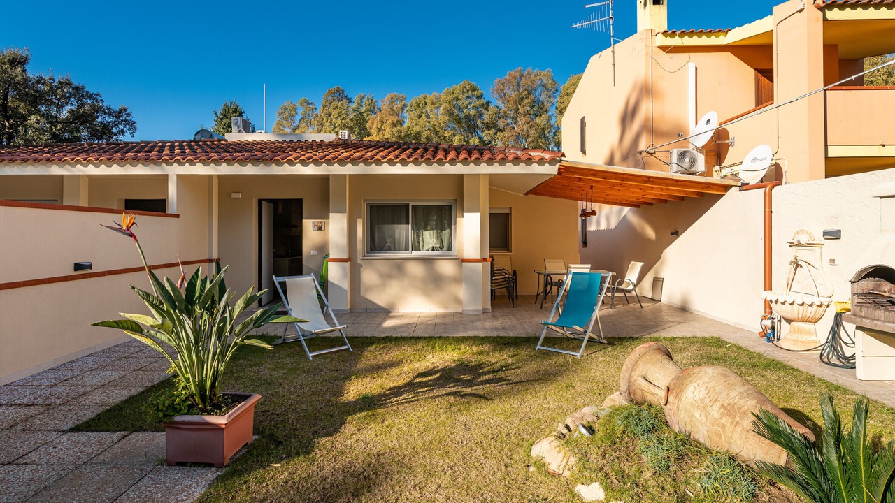 Photo of Patio Balcony in Geremeas