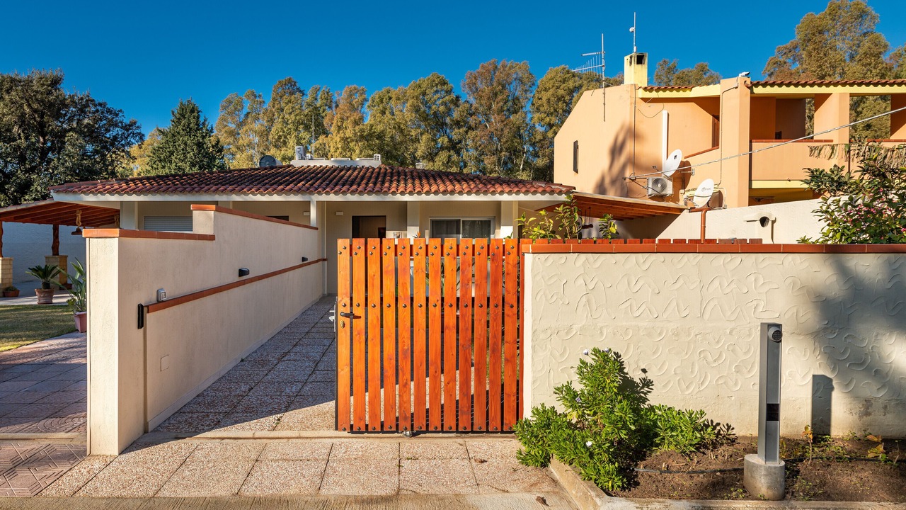 Photo of Outdoor in Geremeas