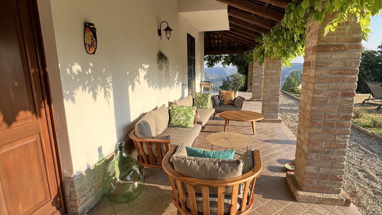 Photo of Patio Balcony in Santo Stefano Belbo