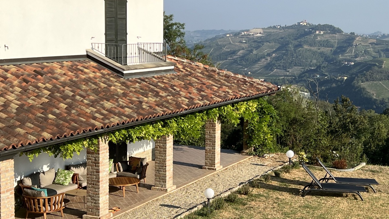 Photo of Patio Balcony in Santo Stefano Belbo
