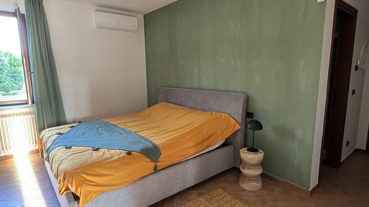 Photo of Bedroom in Santo Stefano Belbo