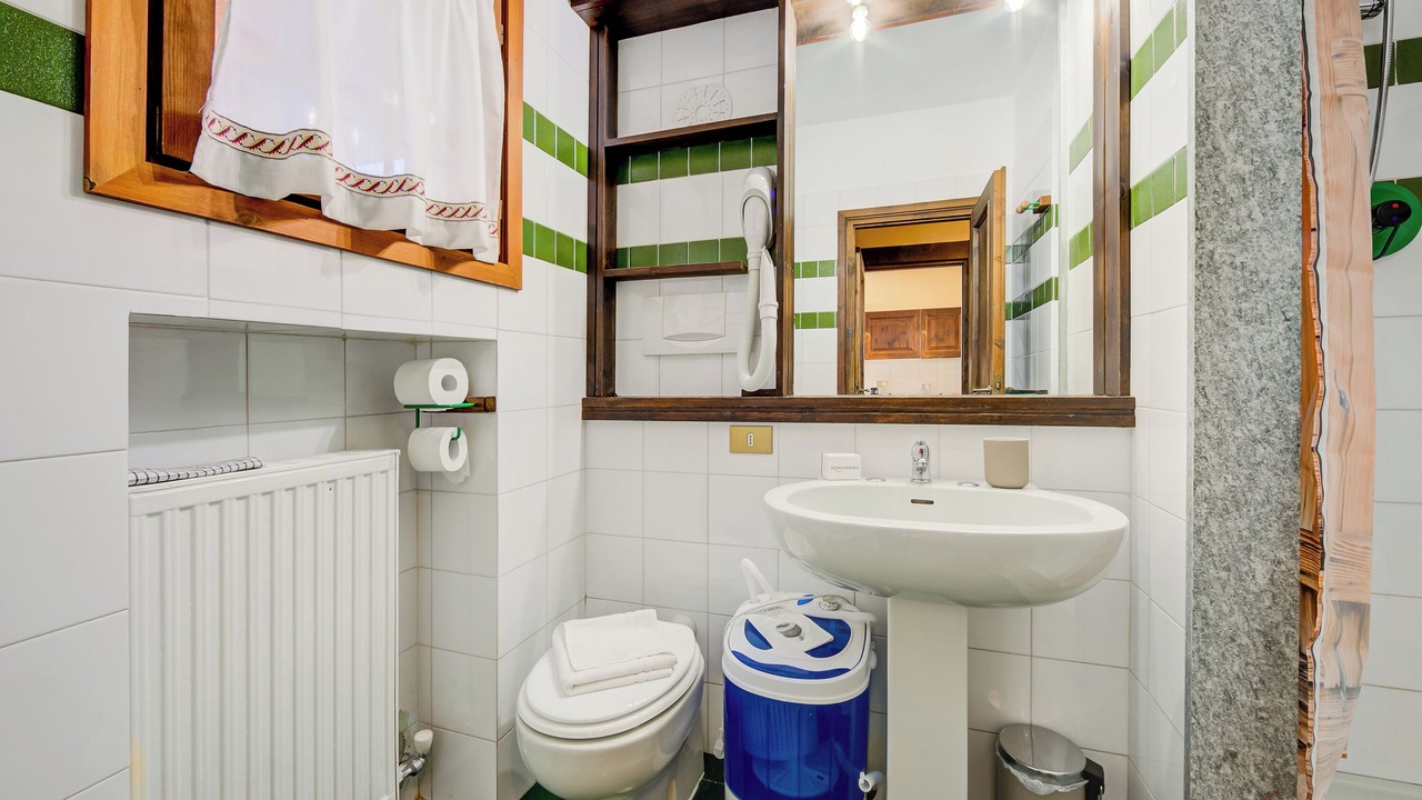 Photo of Bathroom in Grangesises
