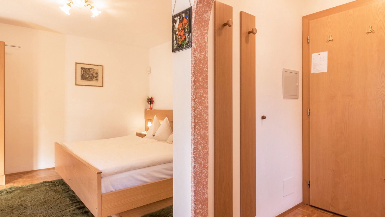 Photo of Bedroom in Albions