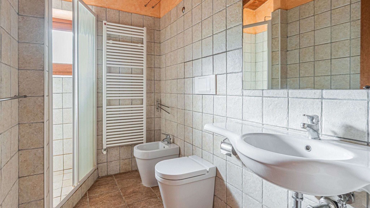Photo of Bathroom in Ficulle