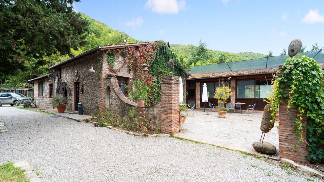 Photo of Outdoor in Ficulle