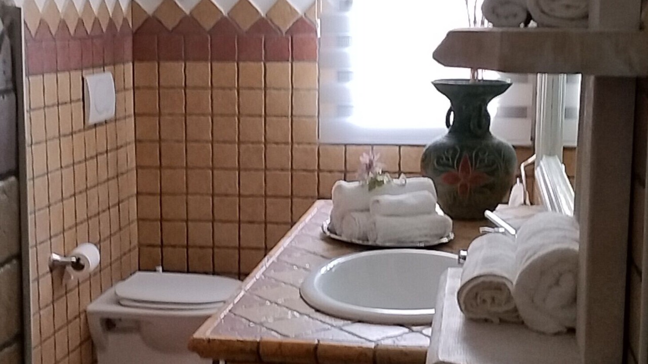 Photo of Bathroom in Arcola