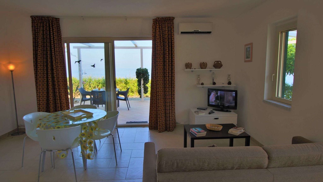 Photo of Livingroom in Parghelia