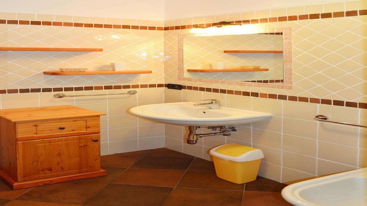 Photo of Bathroom in Pellizzano