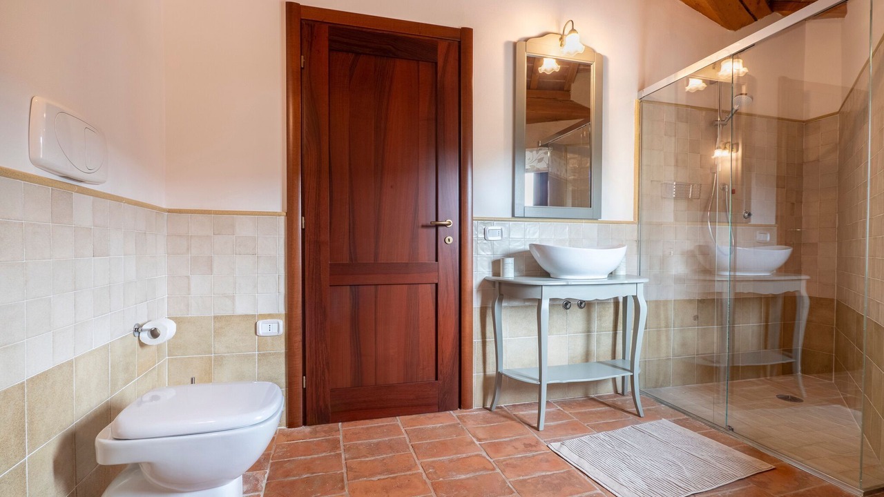 Photo of Bathroom in Mombaroccio