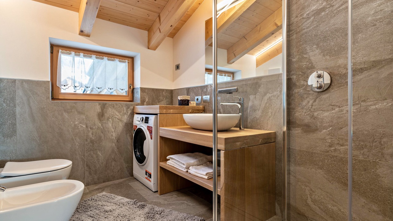 Photo of Bathroom in Vigo di Fassa