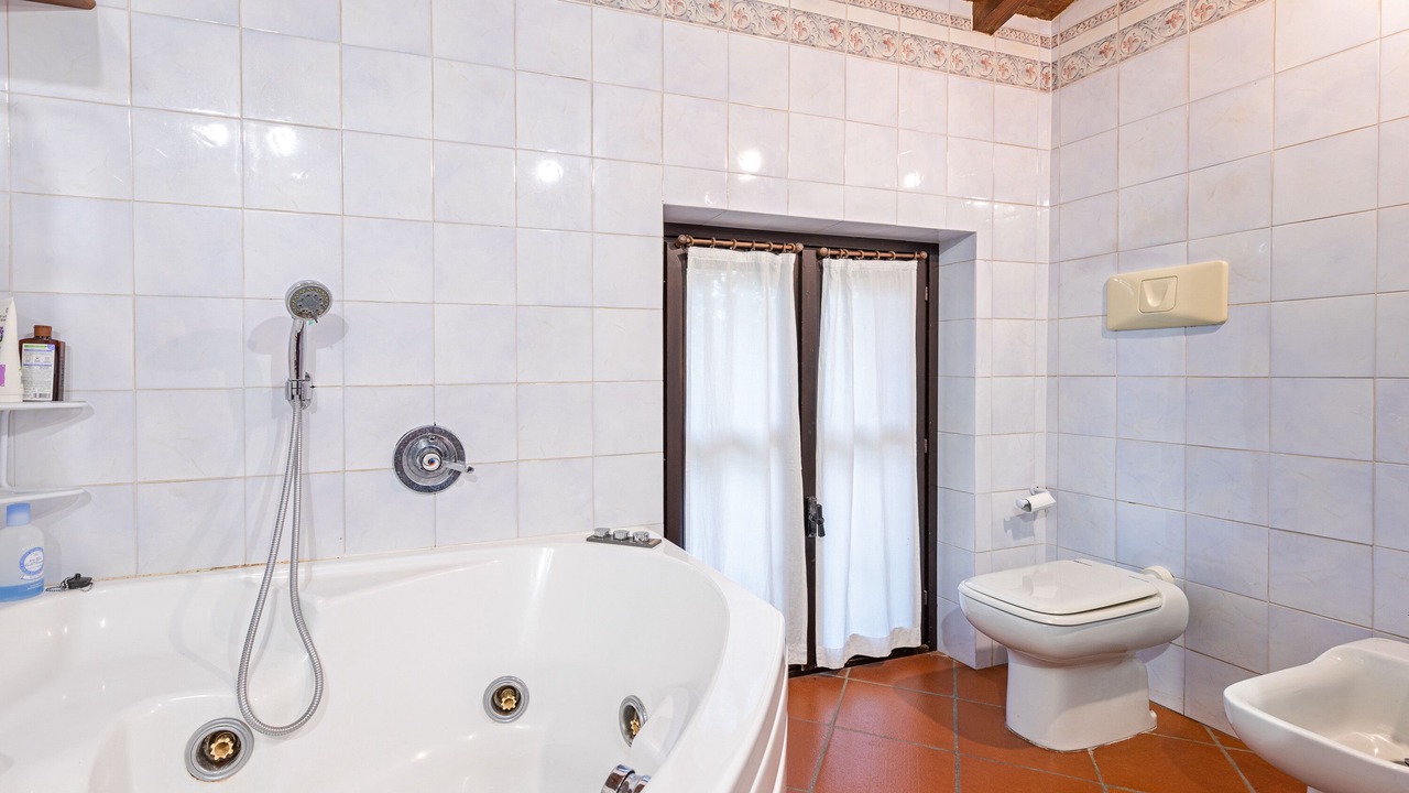 Photo of Bathroom in Fontanile