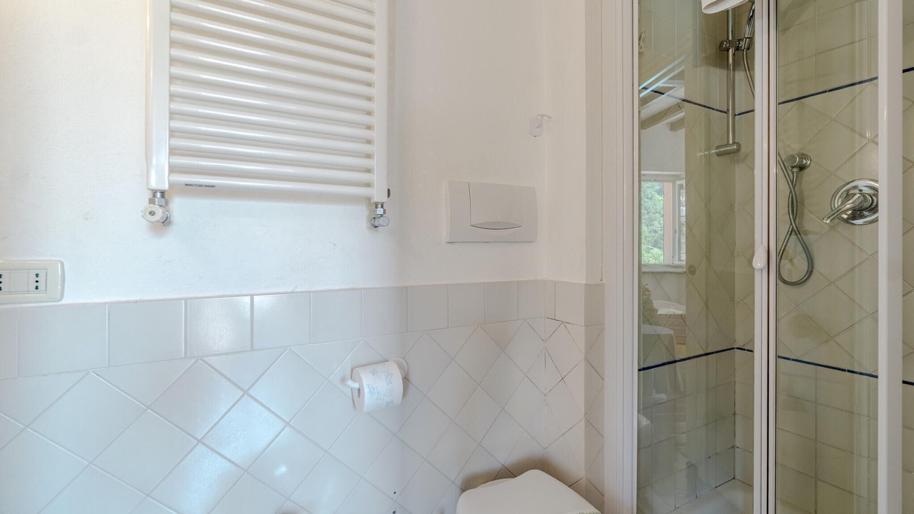 Photo of Bathroom in Recco