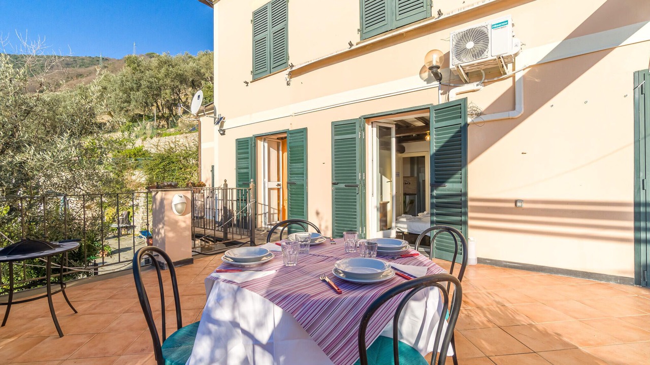 Photo of Others in Recco