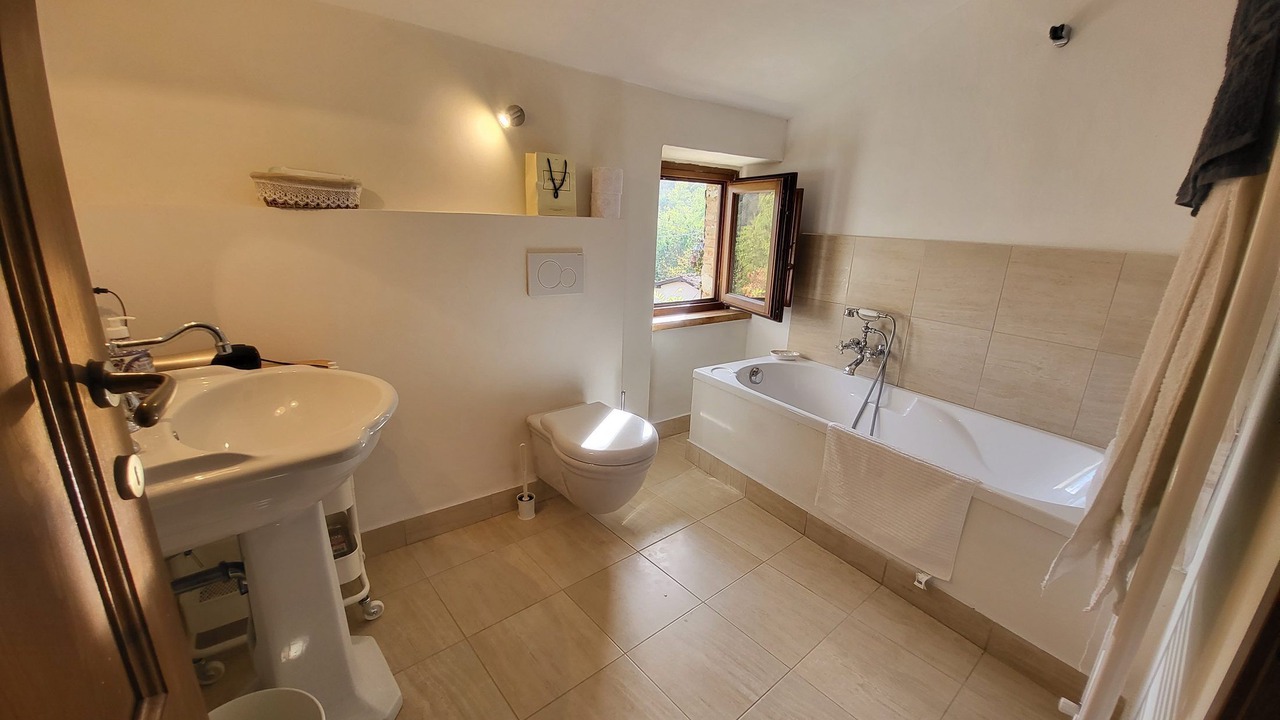 Photo of Bathroom in Castelnuovo di Garfagnana