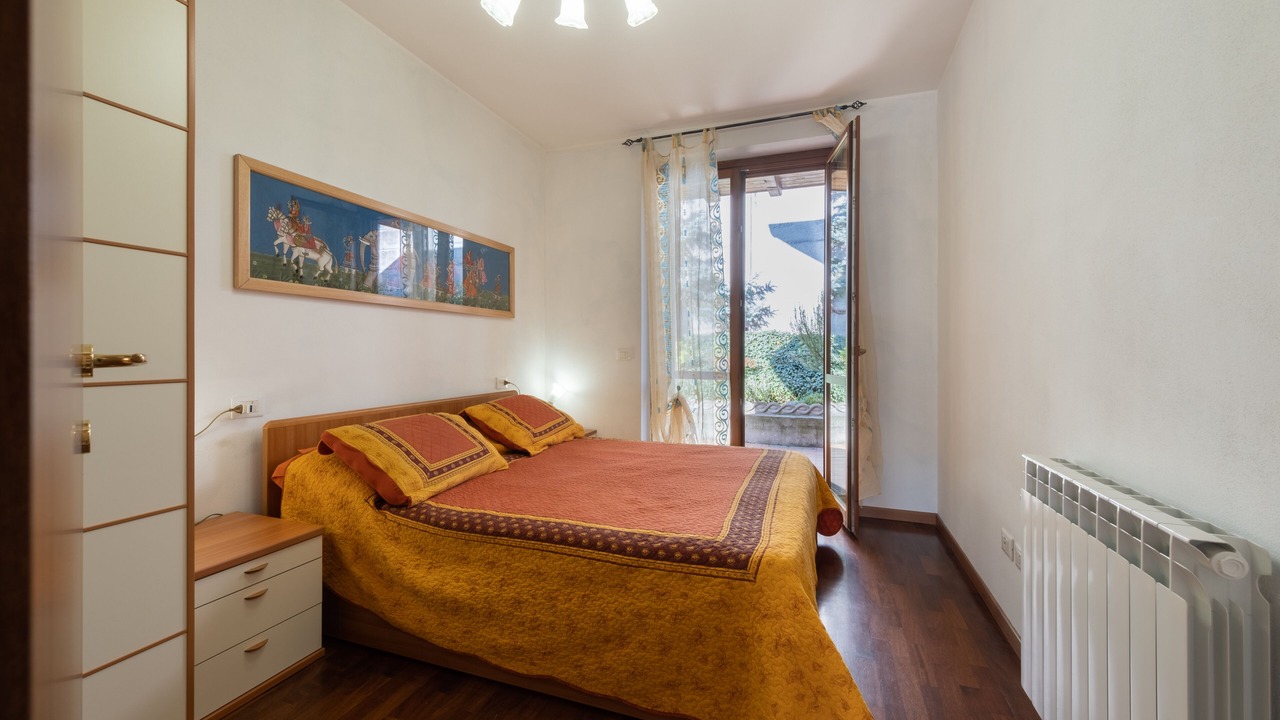 Photo of Bedroom in Solto Collina