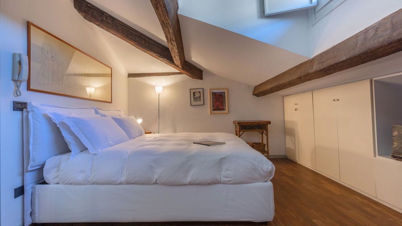 Photo of Bedroom in Ferrara Historic Centre