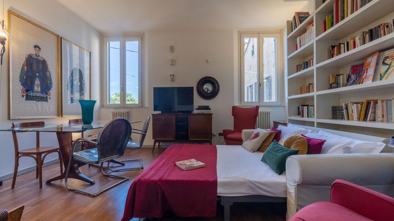 Photo of Livingroom in Ferrara Historic Centre