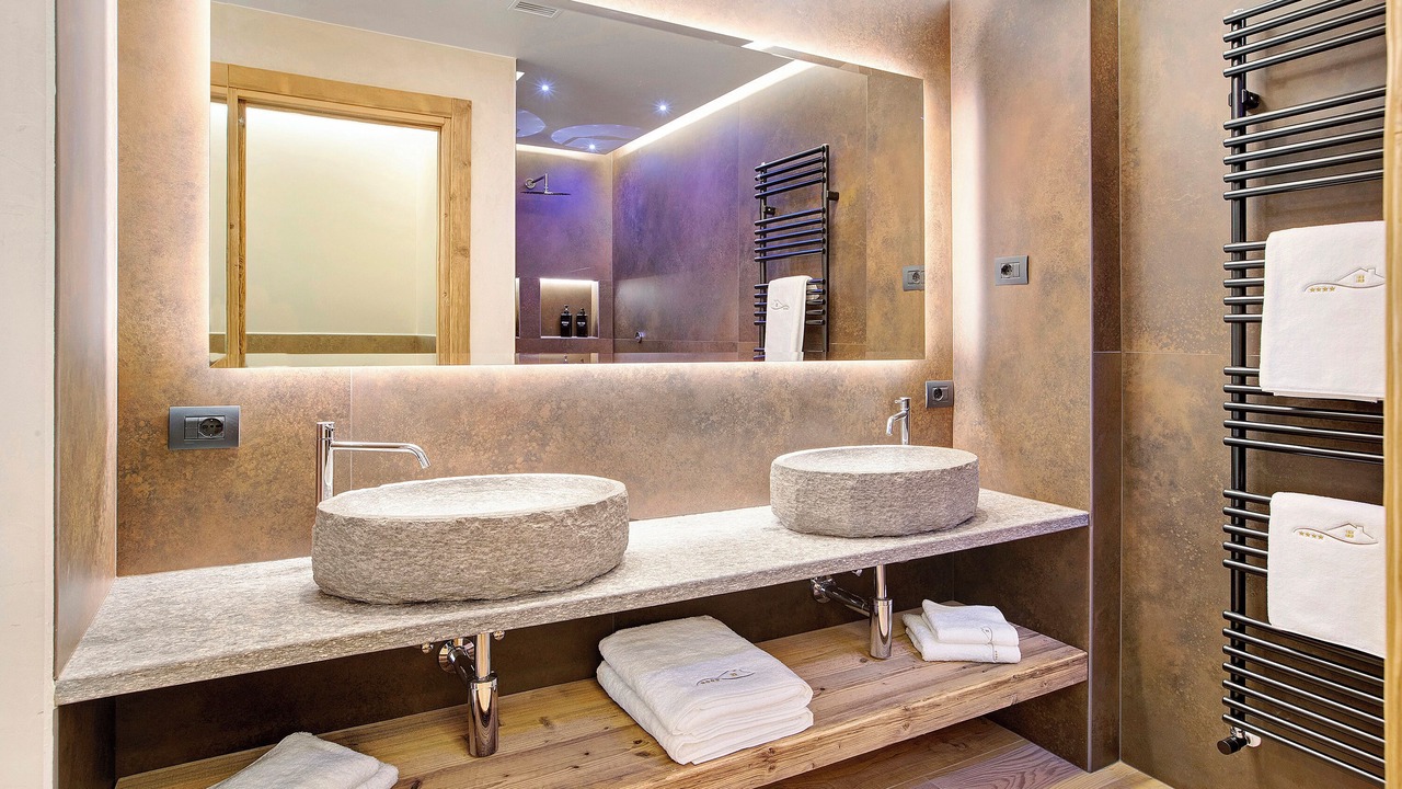 Photo of Bathroom in Teola