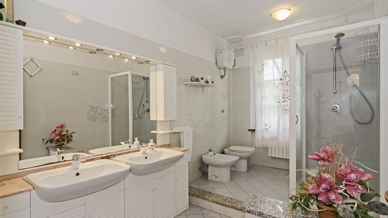 Photo of Bathroom in Morrona