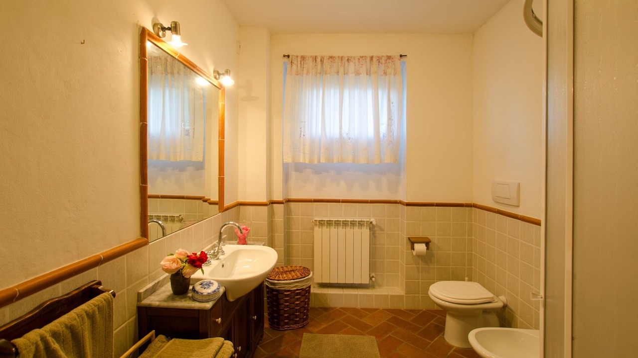 Photo of Bathroom in Morrona