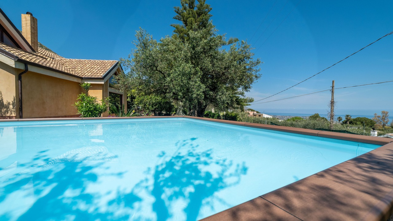 Photo of Outdoor in Carini