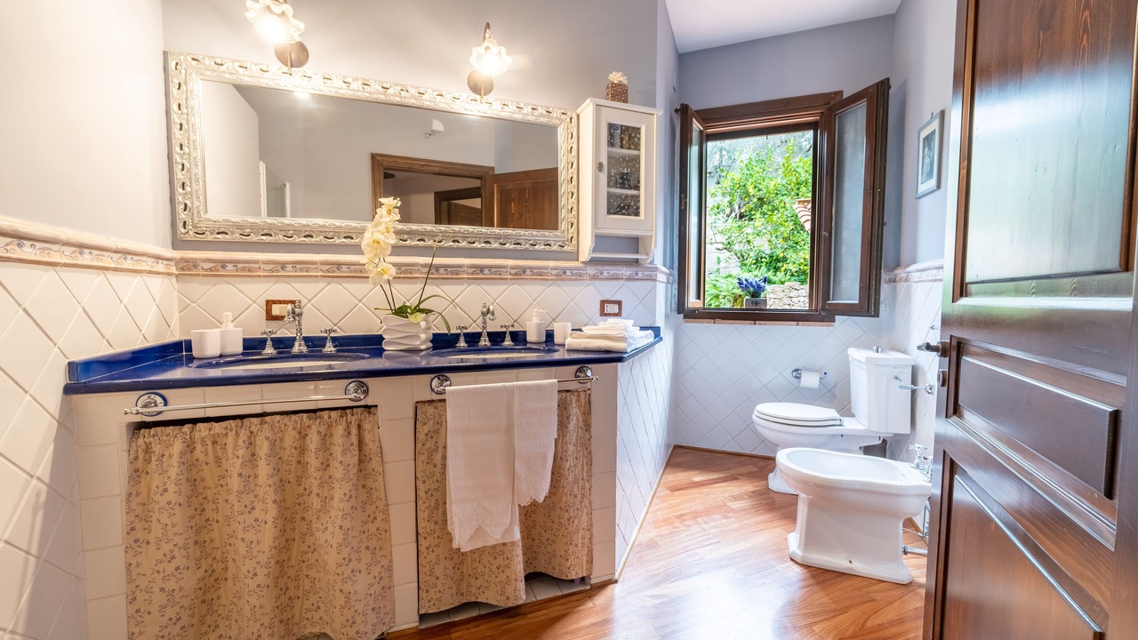 Photo of Bathroom in Carini