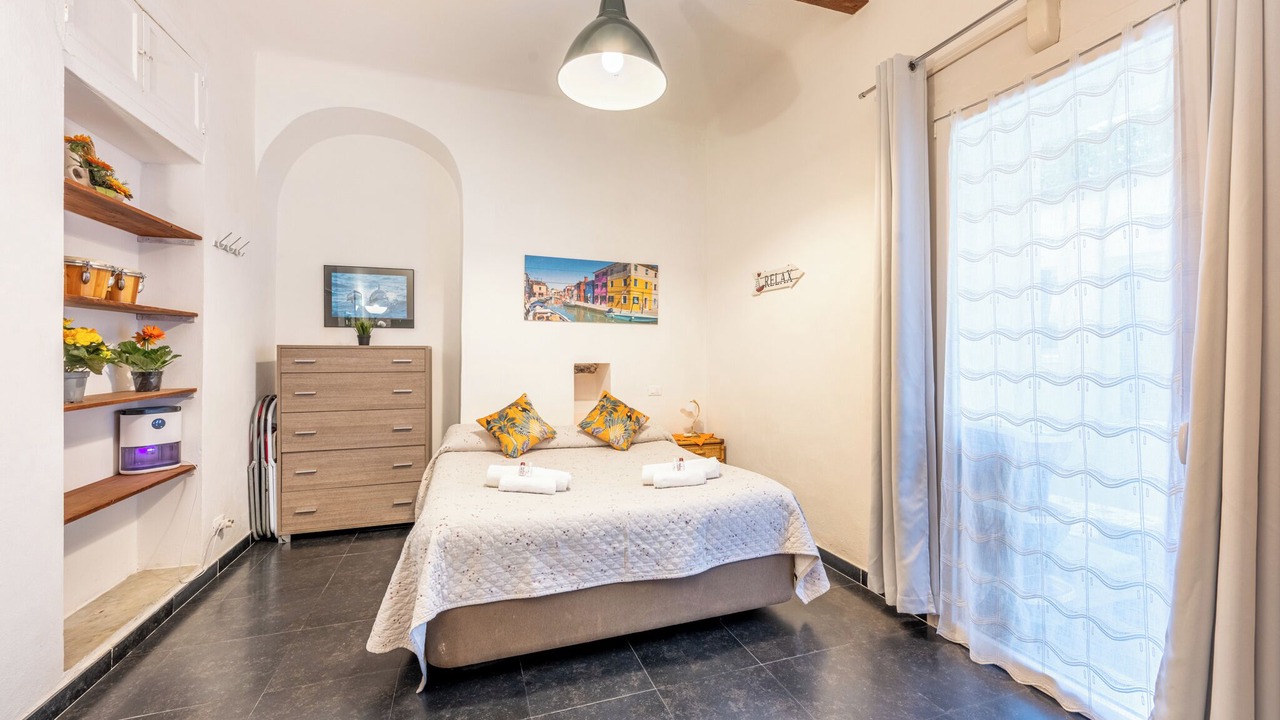 Photo of Bedroom in Corniglia