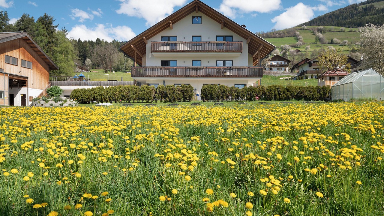 Photo of Outdoor in Issengo