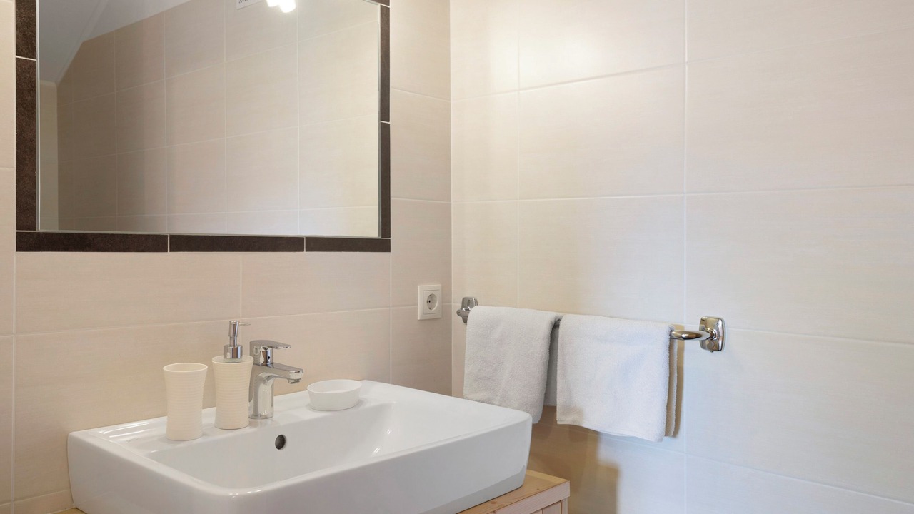 Photo of Bathroom in Issengo