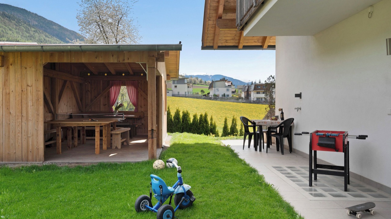 Photo of Outdoor in Issengo