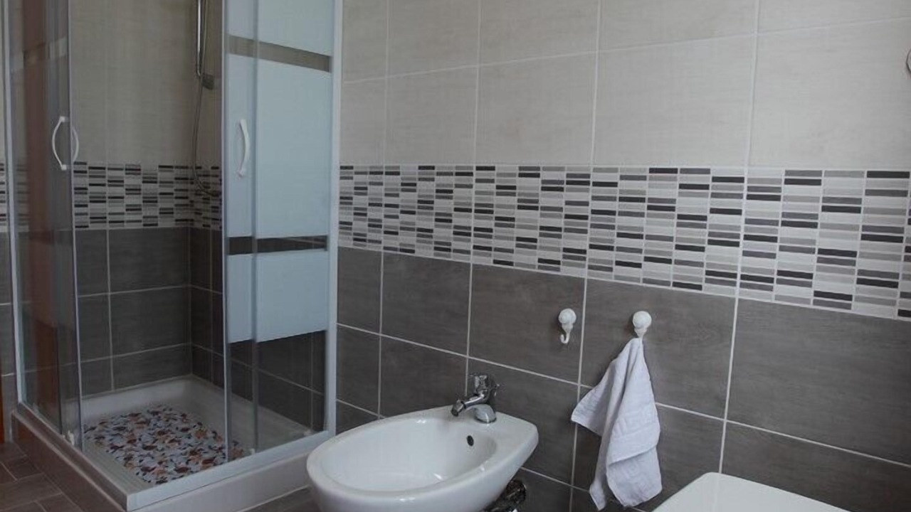 Photo of Bathroom in Petrizia