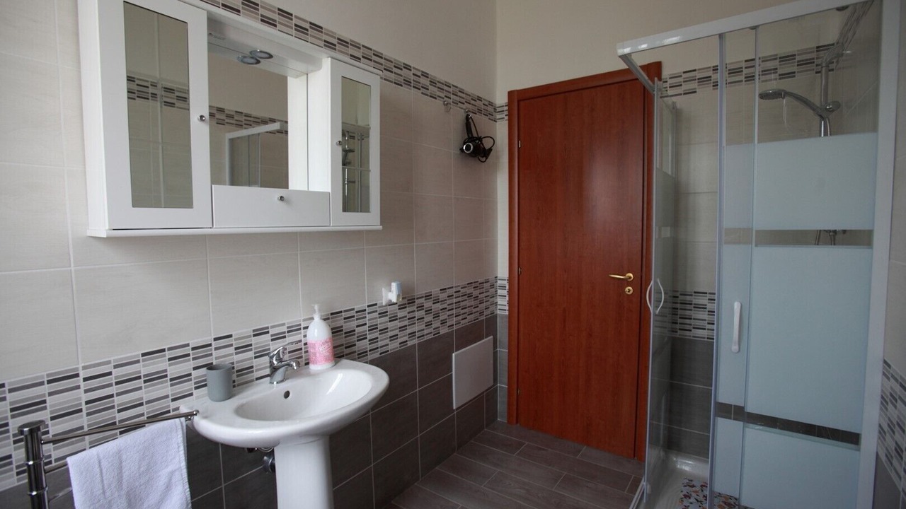 Photo of Bathroom in Petrizia