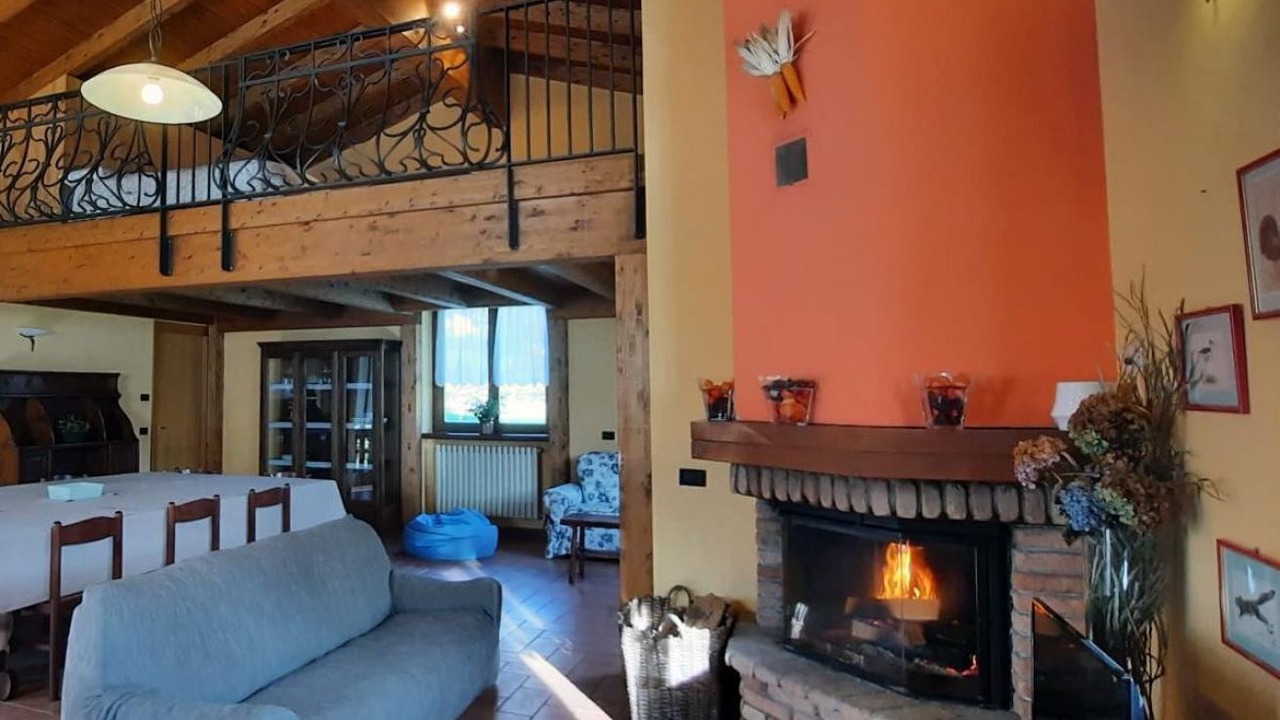 Photo of Livingroom in Introbio