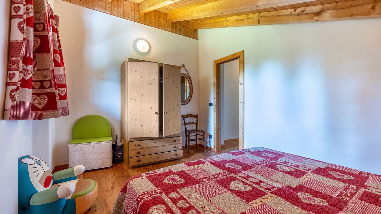 Photo of Bedroom in Tione di Trento