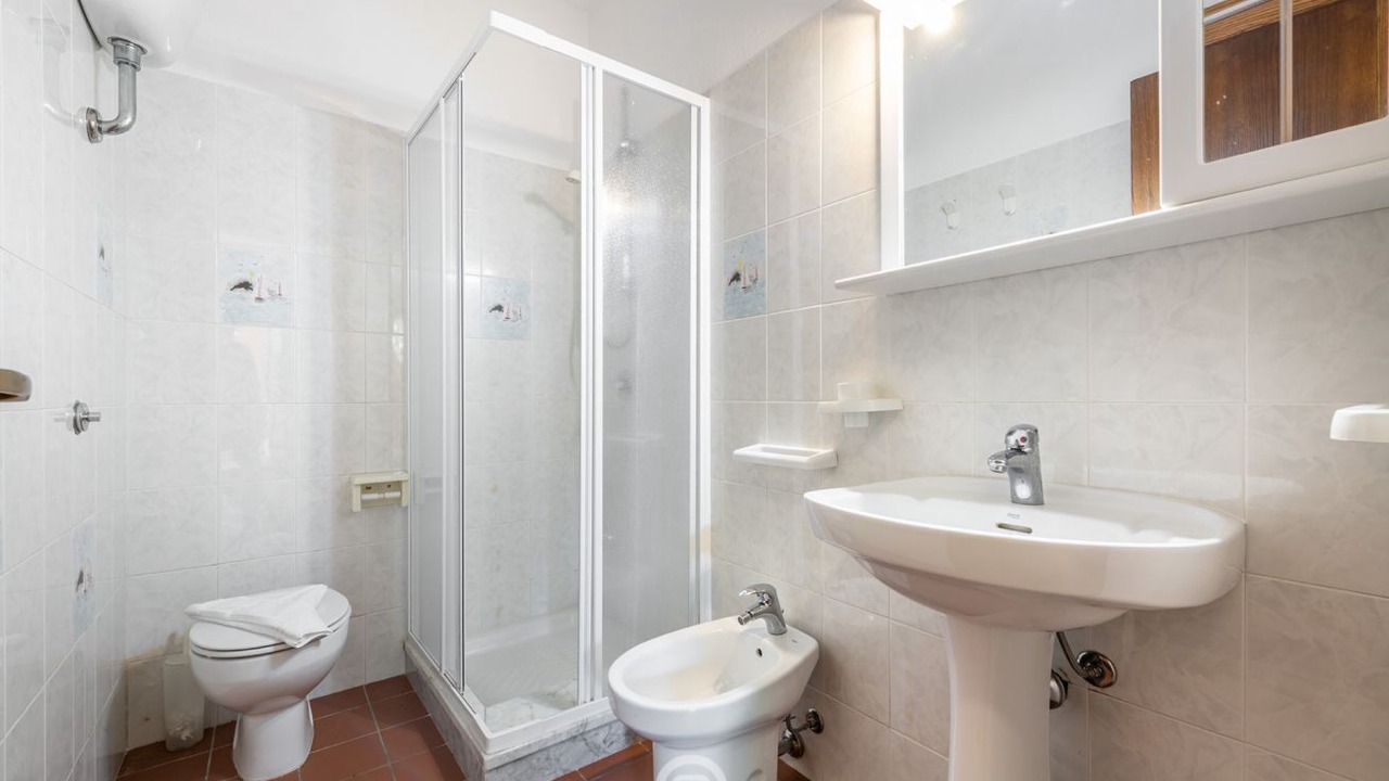 Photo of Bathroom in Funtana Meiga