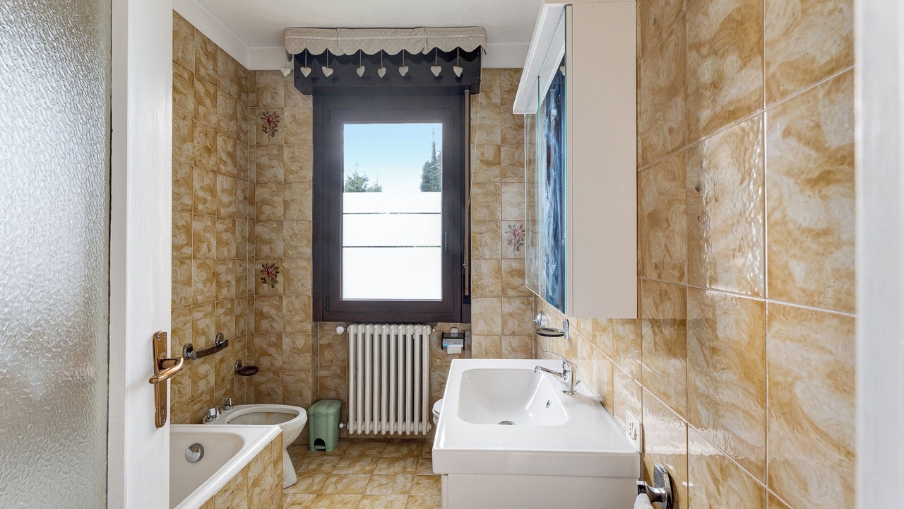 Photo of Bathroom in Premeno