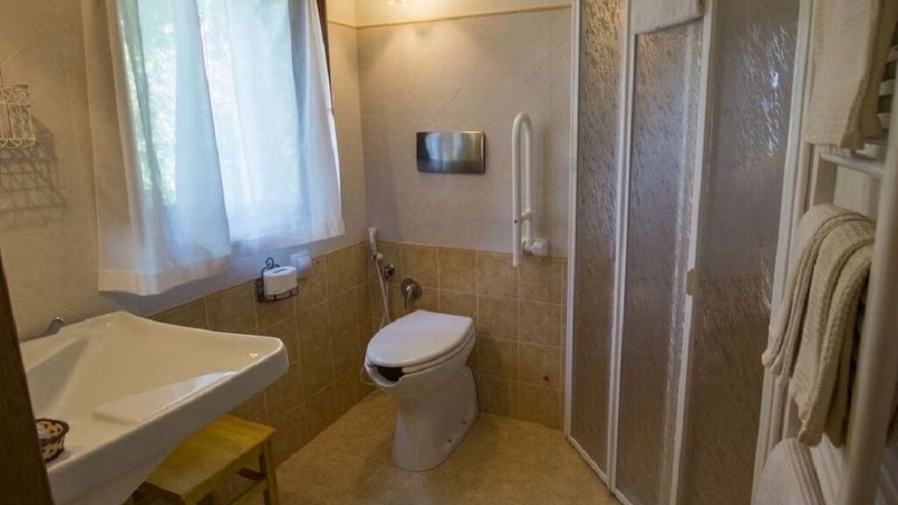 Photo of Bathroom in Santa Vittoria in Matenano