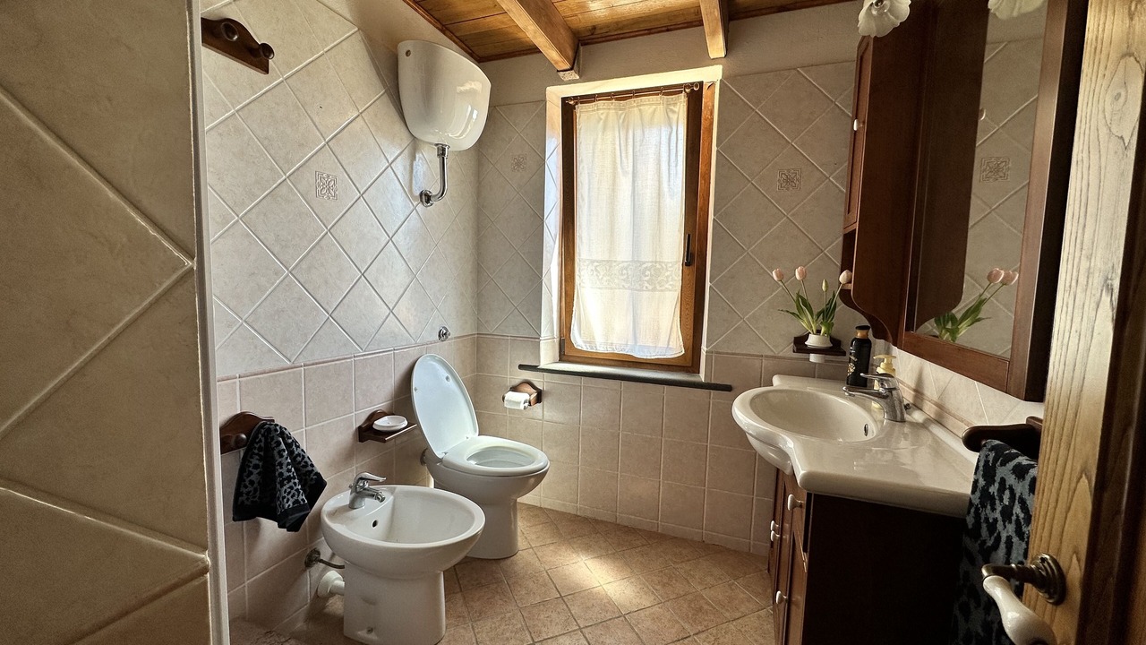 Photo of Bathroom in Funtana Meiga