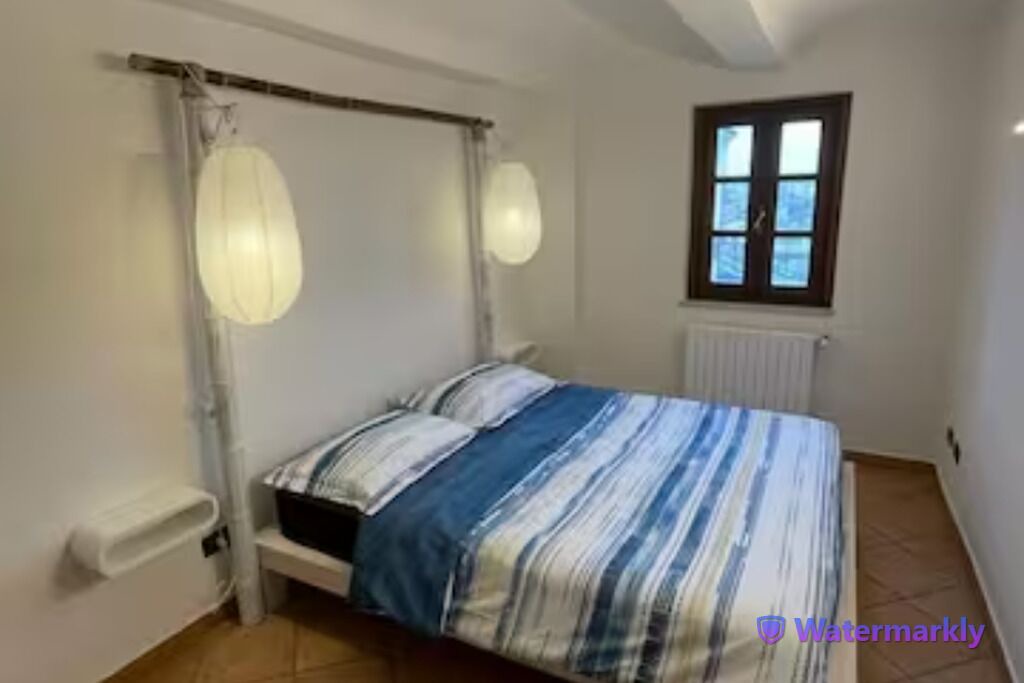 Photo of Bedroom in Castagnole delle Lanze