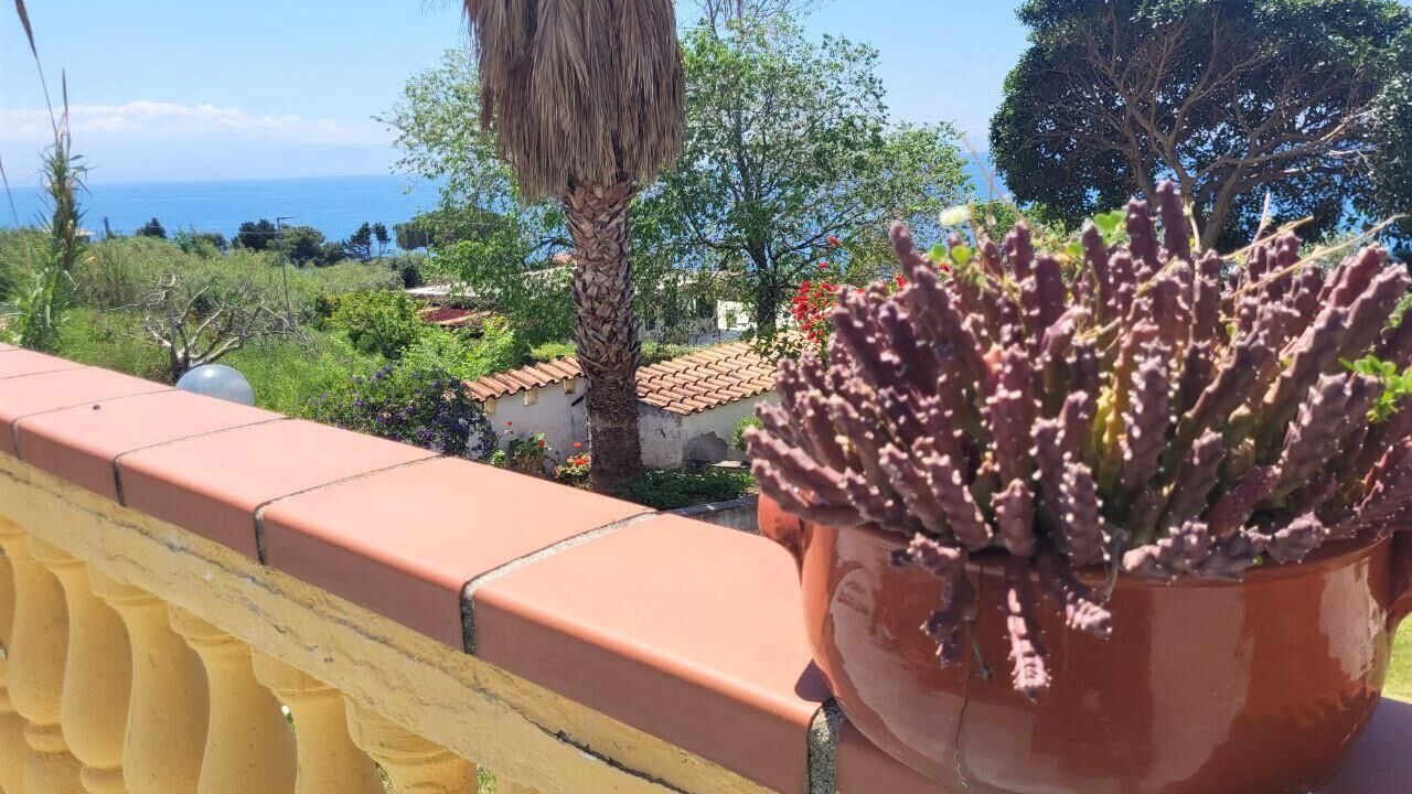 Photo of Outdoor in Joppolo