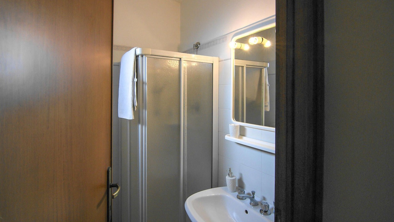 Photo of Bathroom in Macchino