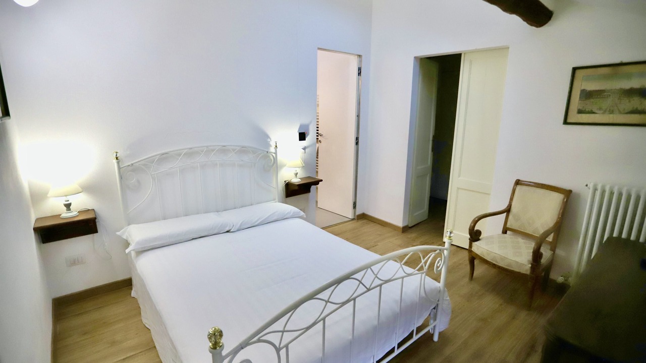 Photo of Bedroom in Ghirla