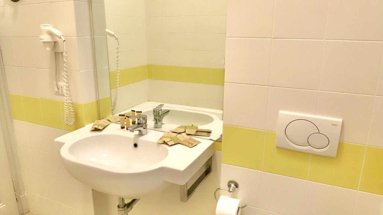 Photo of Bedroom in Ghirla